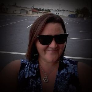 Meet your Posher, Nichole